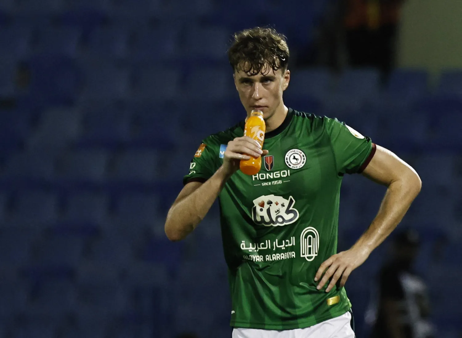 هندري قال أنه ذهب للسعودية لمواجهة أفضل لاعبي العالم (رويتز)