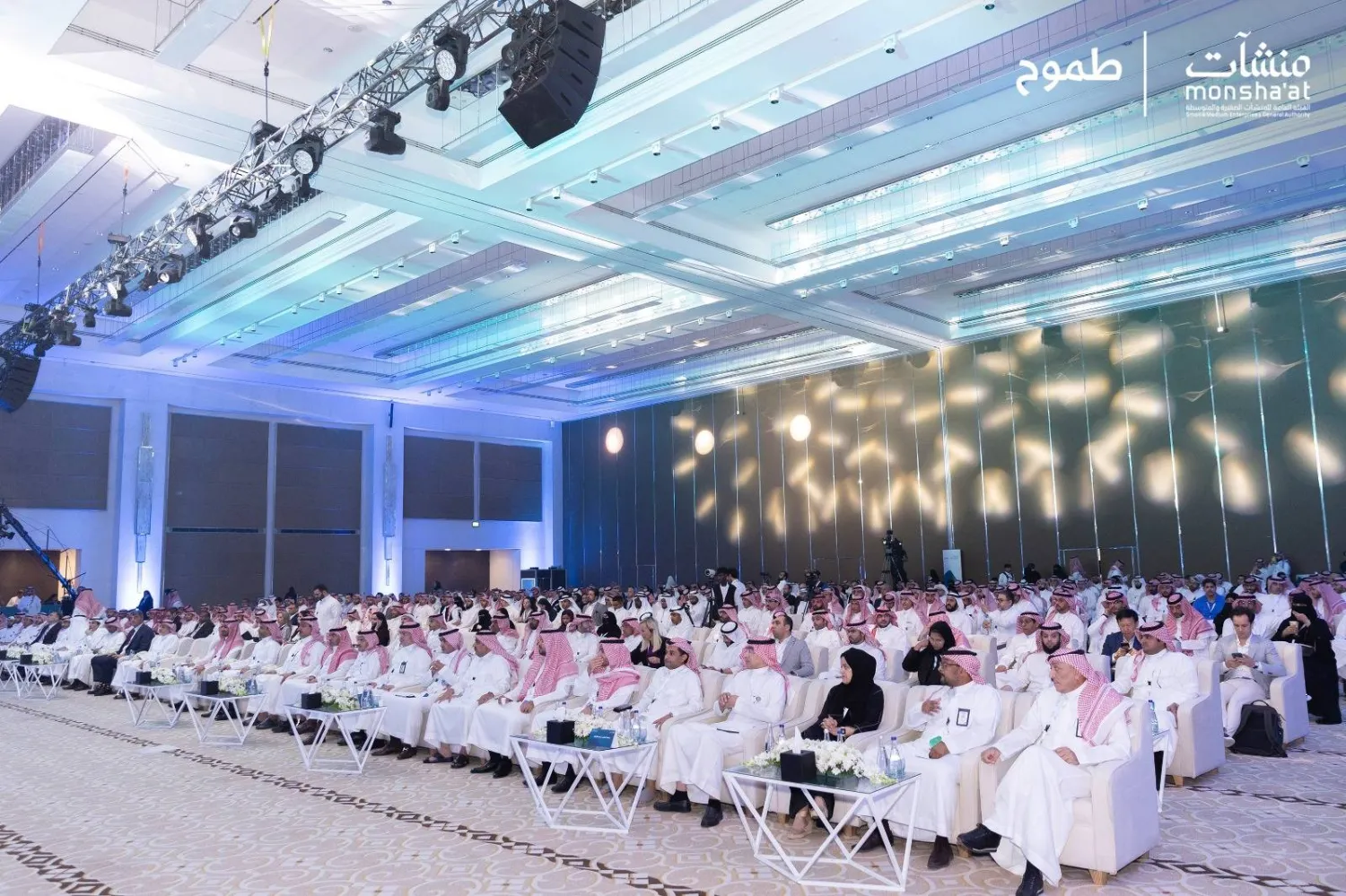 جانب من حفل افتتاح ملتقى الرؤساء التنفيذيين في الرياض (الشرق الأوسط)