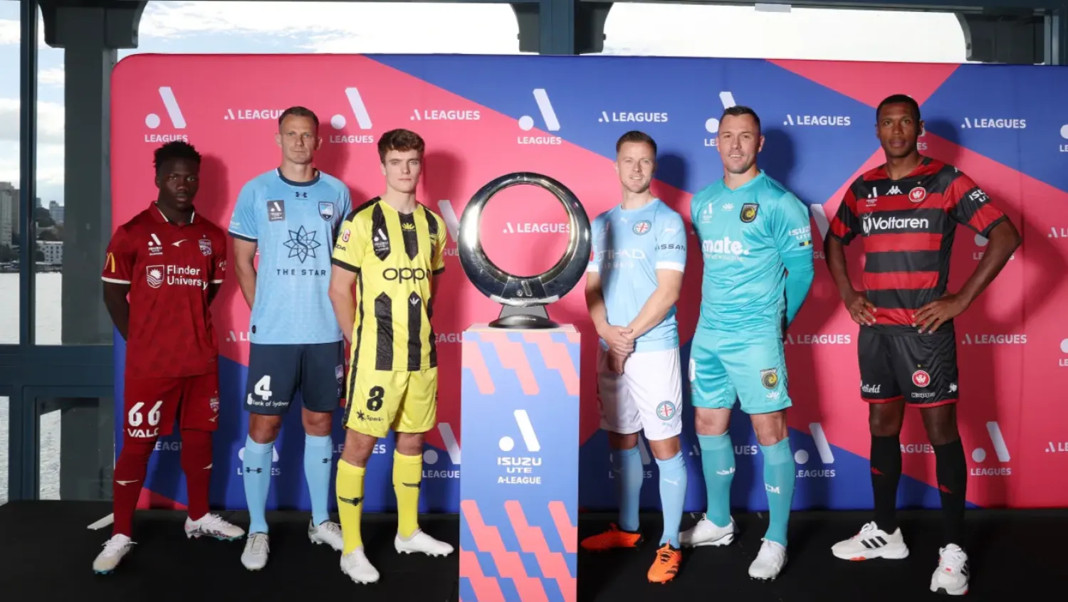 كان النهائي يقام في السابق على ملاعب الفرق الأعلى ترتيباً (غيتي)