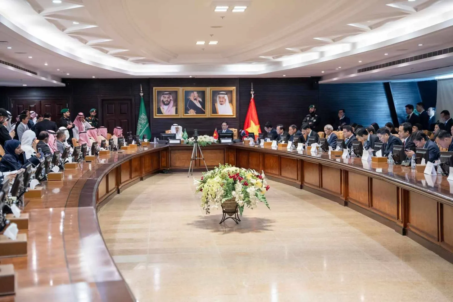 جانب من المشاركين في «منتدى الأعمال السعودي - الفيتنامي» (الشرق الأوسط)