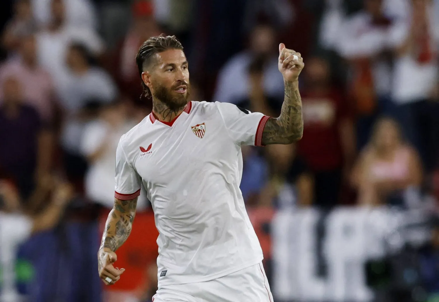 راموس يقود اشبيليه أمام الريال الذي توج معه بكل البطولات (رويترز)