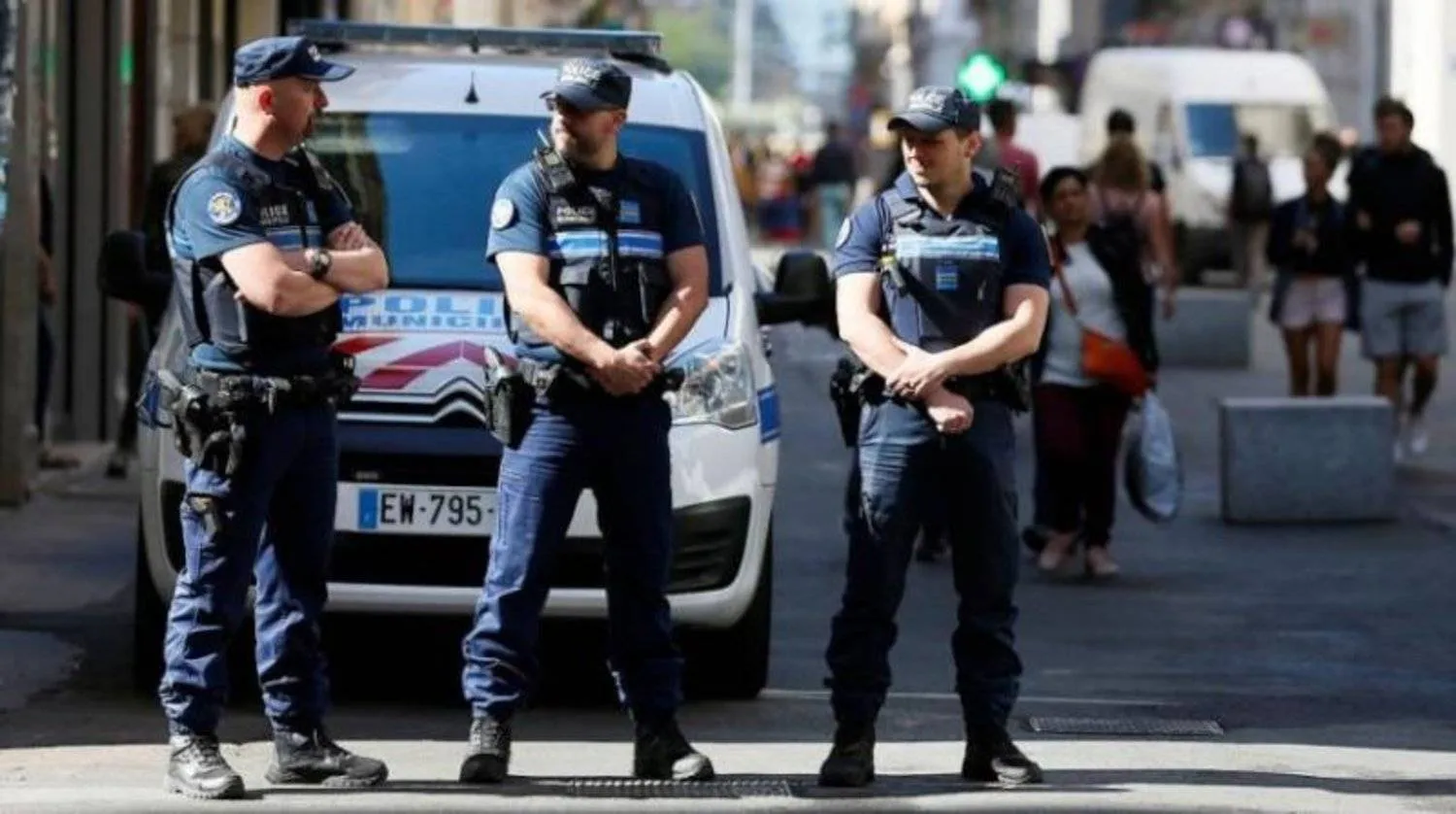 عناصر من الشرطة الفرنسية (أرشيفية)