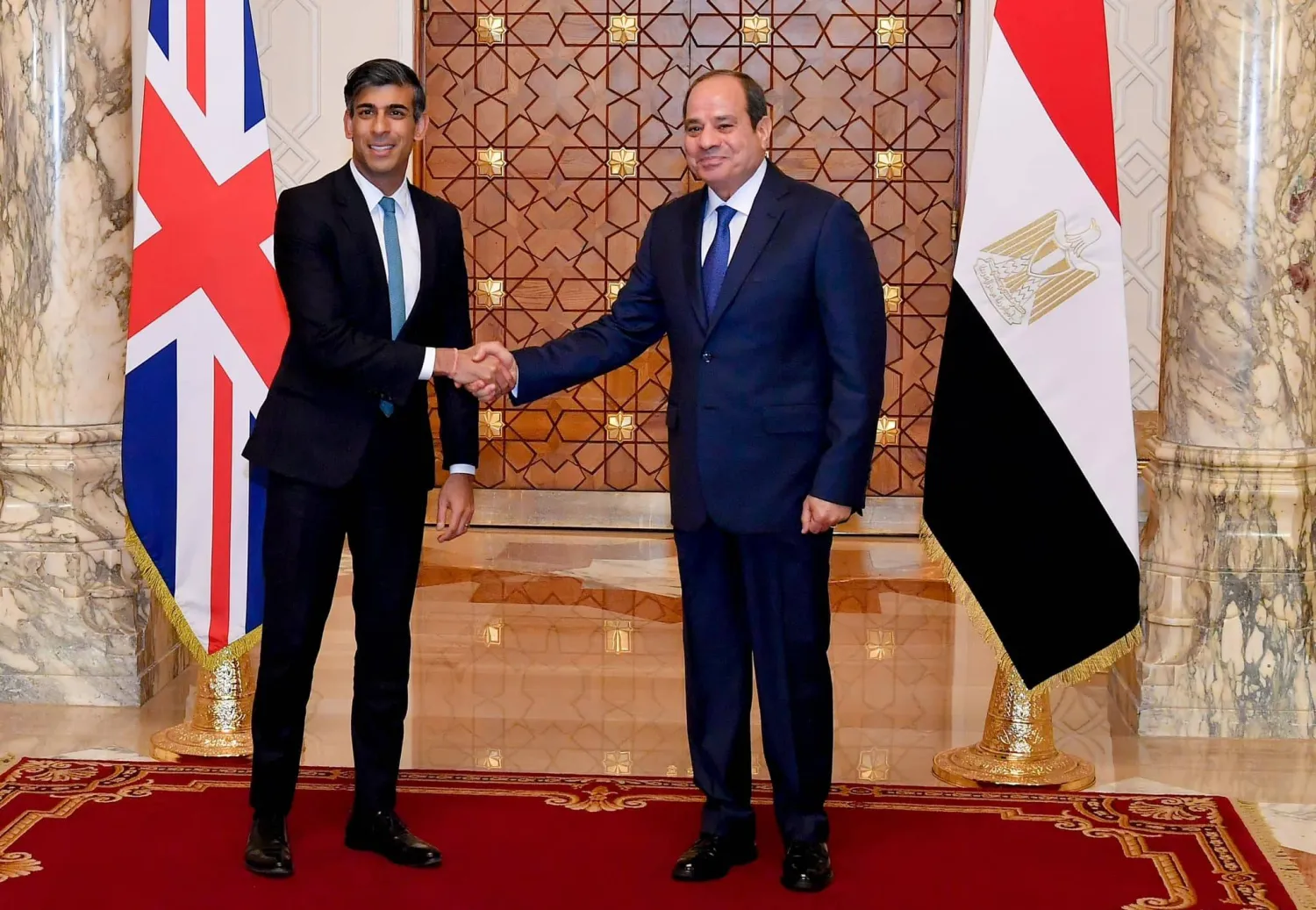 رئيس الوزراء البريطاني ريشي سوناك والرئيس المصري عبد الفتاح السيسي (الرئاسة المصرية)
