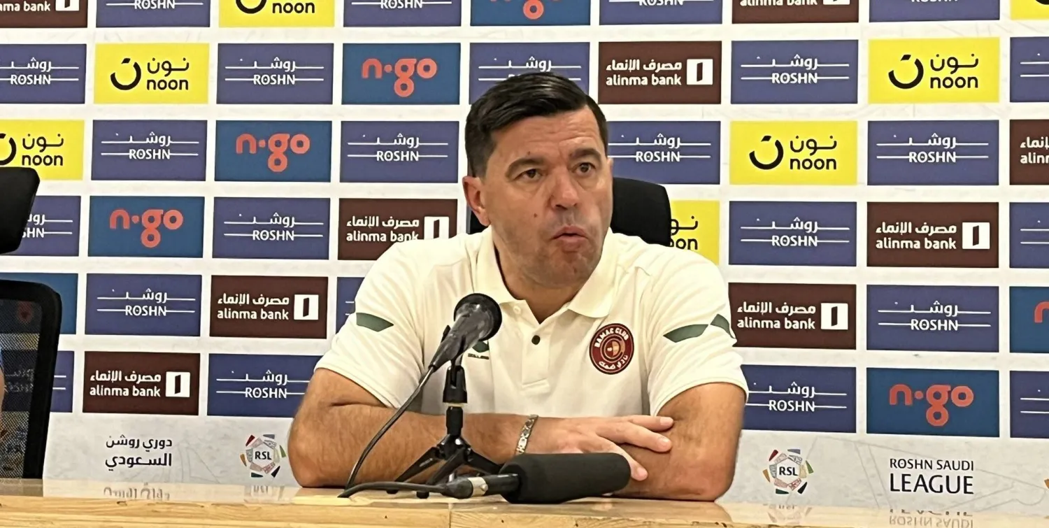 كوزمين كونترا مدرب فريق ضمك (الشرق الأوسط)