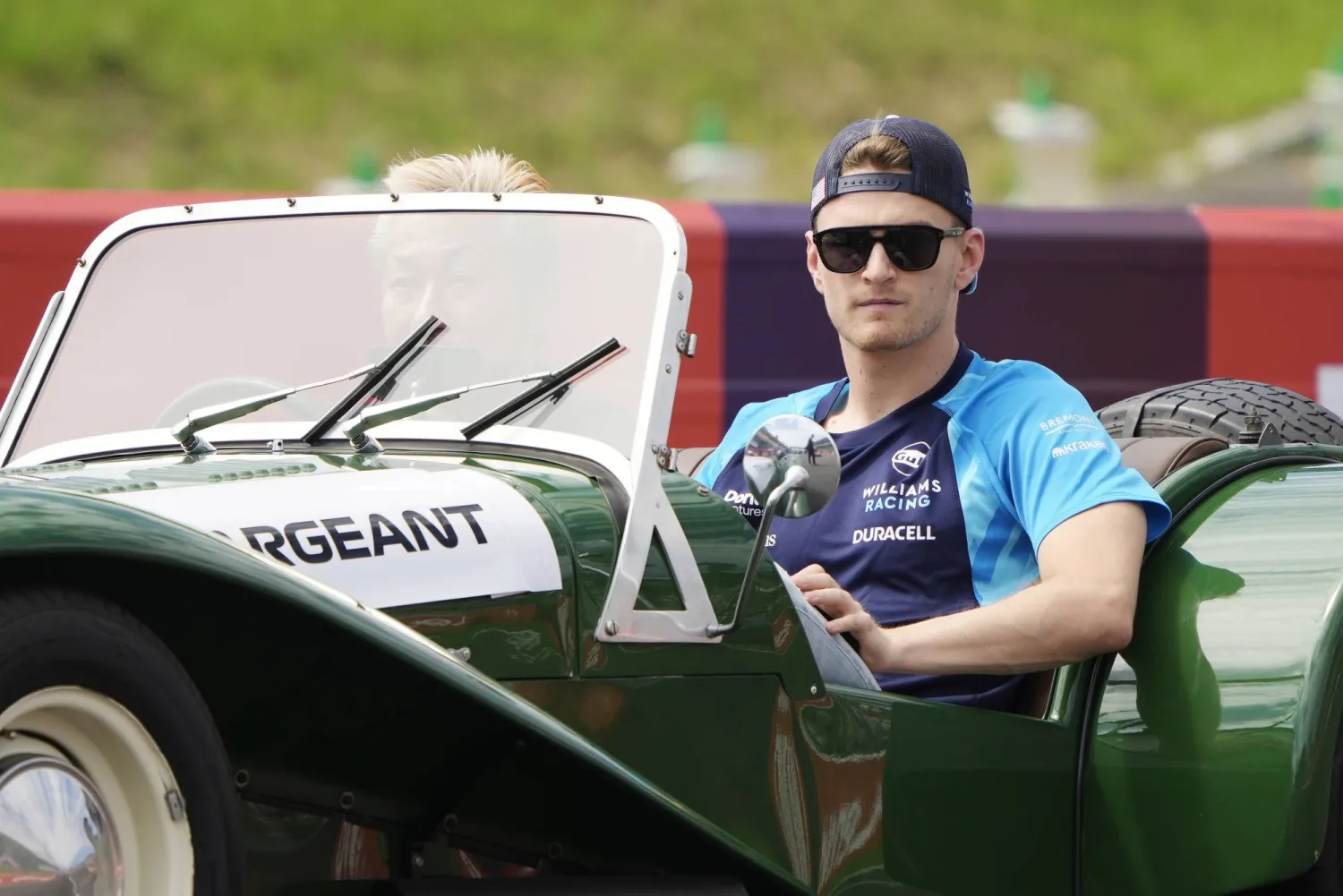 سارغنت سائق ويليامز الصاعد حقق نقطة في بطولة الفورمولا (إ.ب.أ)