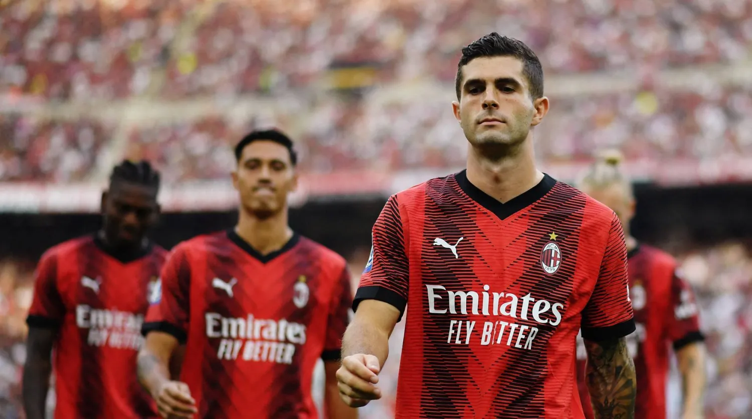 نادي ميلان عاد لتحقيق الأرباح بفضل وصوله إلى قبل نهائي دوري أبطال أوروبا (رويترز)