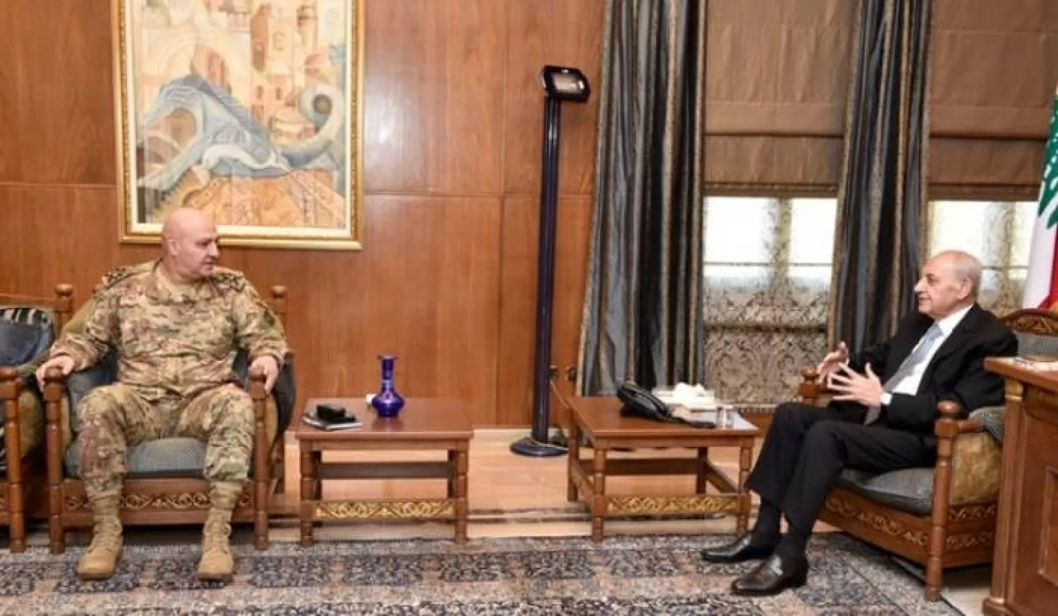 بري مجتمعاً مع قائد الجيش العماد جوزف عون (الوكالة الوطنية)