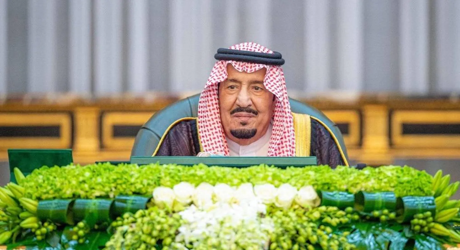 Custodian of the Two Holy Mosques King Salman bin Abdulaziz chairs the cabinet meeting in Riyadh. (SPA)