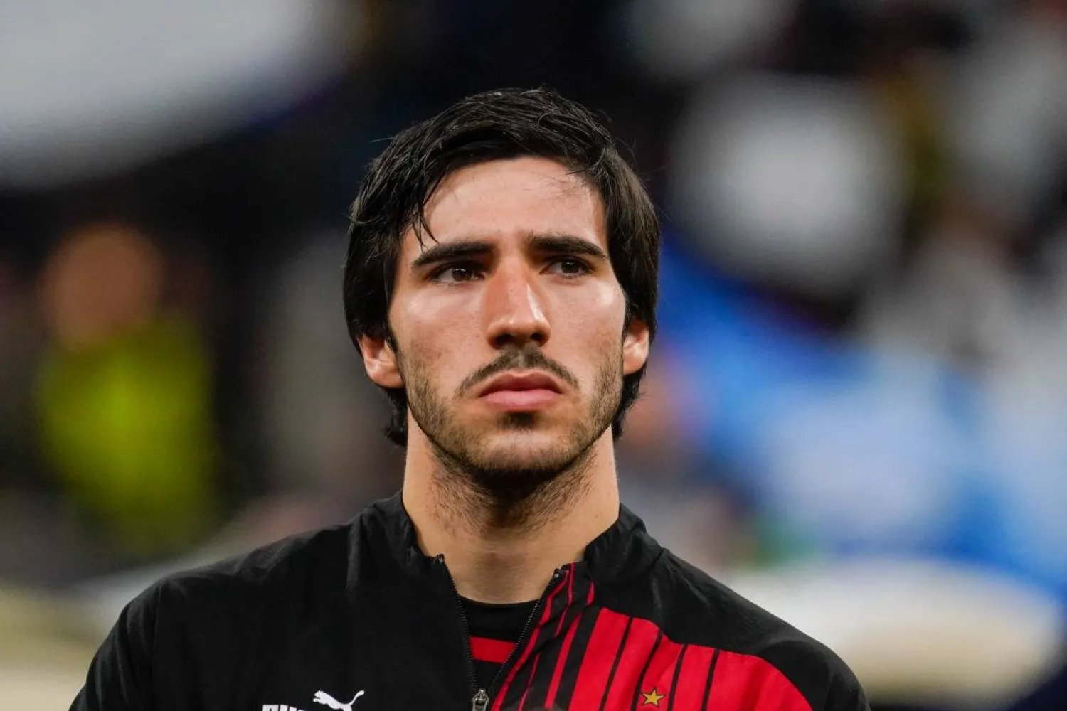 لاعب المنتخب الأول ونادي نيوكاسل الانجليزي ساندرو تونالي (غيتي)