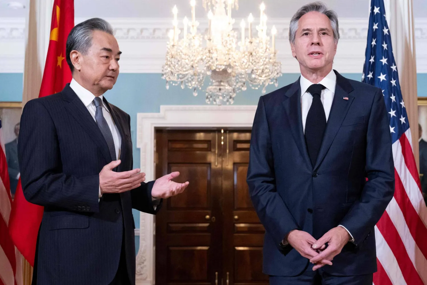 وزير الخارجية الصيني وانغ يي يلتقي نظيره الأميركي أنتوني بلينكن (أ.ف.ب)