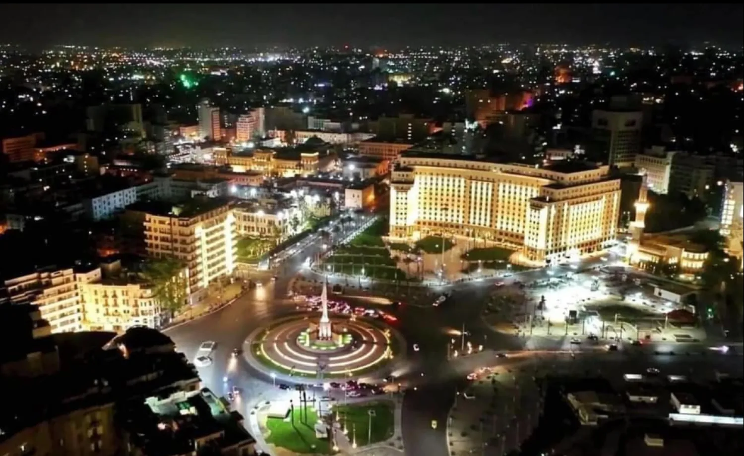 ميدان التحرير بوسط القاهرة (مجلس الوزراء المصري)