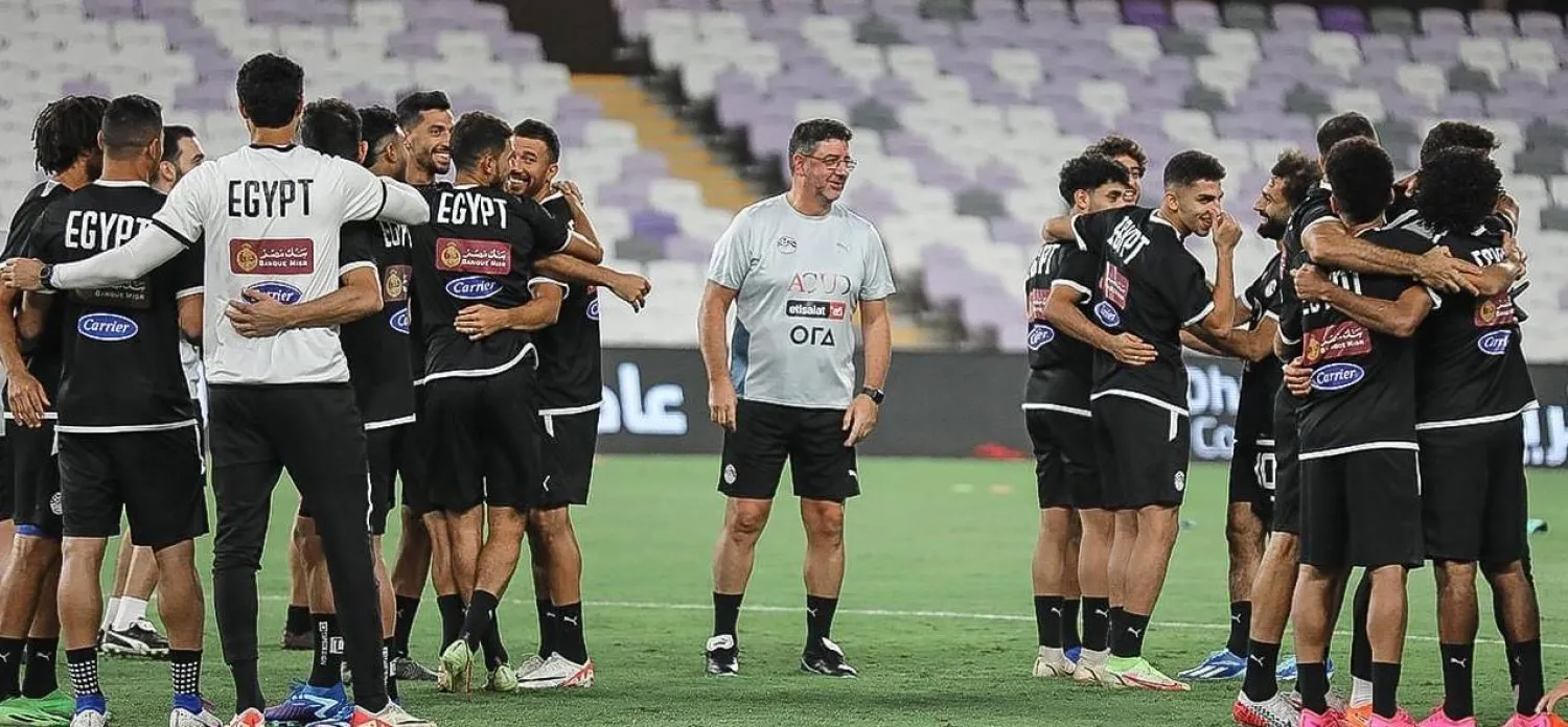 فيتوريا استدعى 9 لاعبين في القائمة الأولية للمحترفين استعداداً لمباراتي جيبوتي وسيراليون (منتخب مصر)