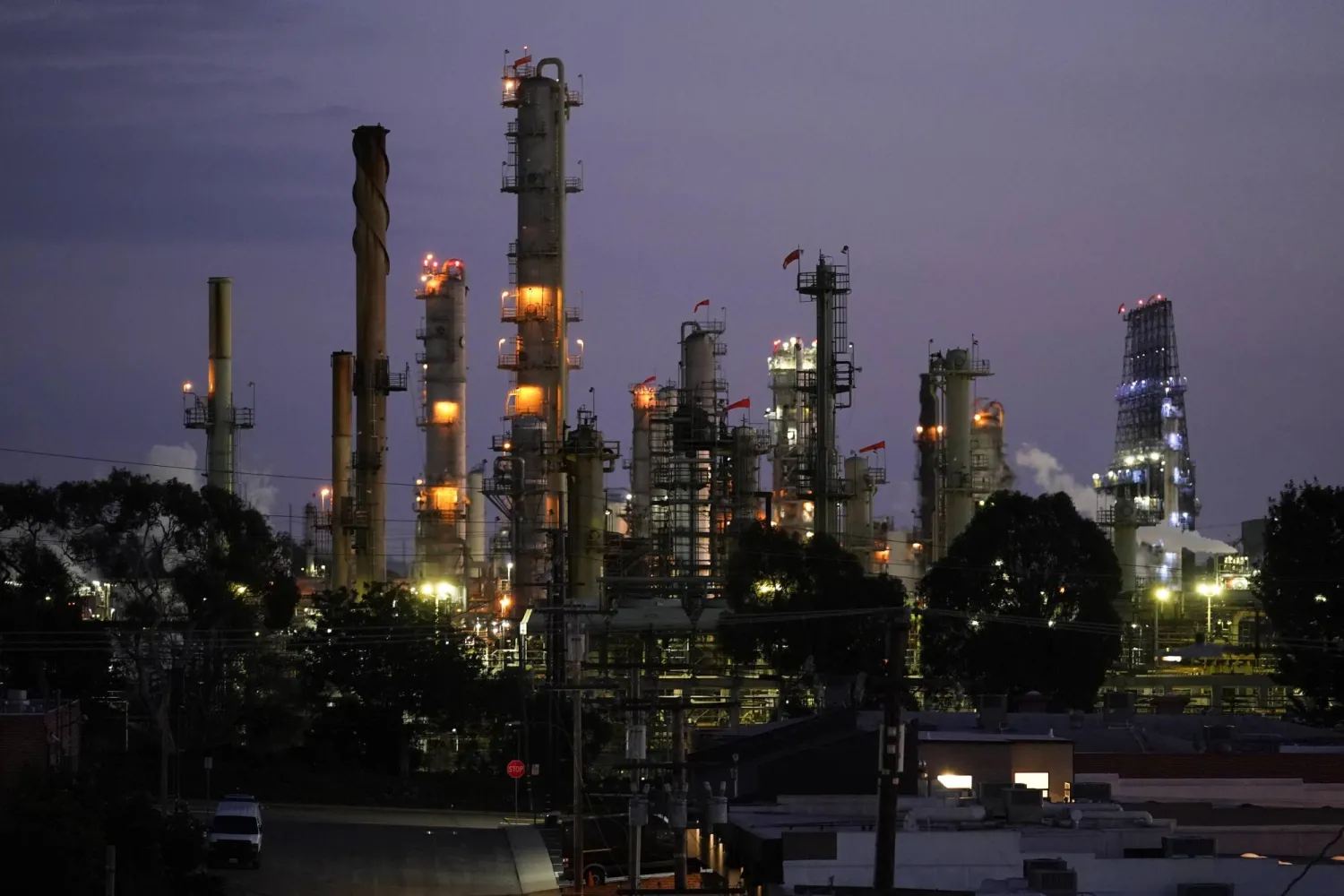 مصفاة نفط في كاليفورنيا (أ.ب)