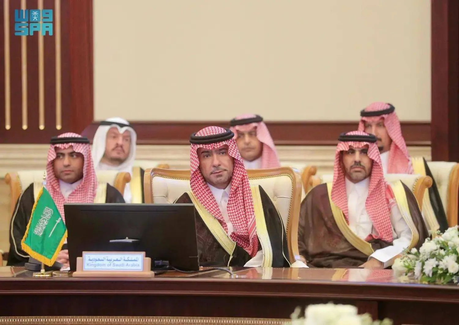 وزير الشؤون البلدية والقروية والإسكان السعودي خلال مشاركته في اجتماع اللجنة في مسقط (واس)