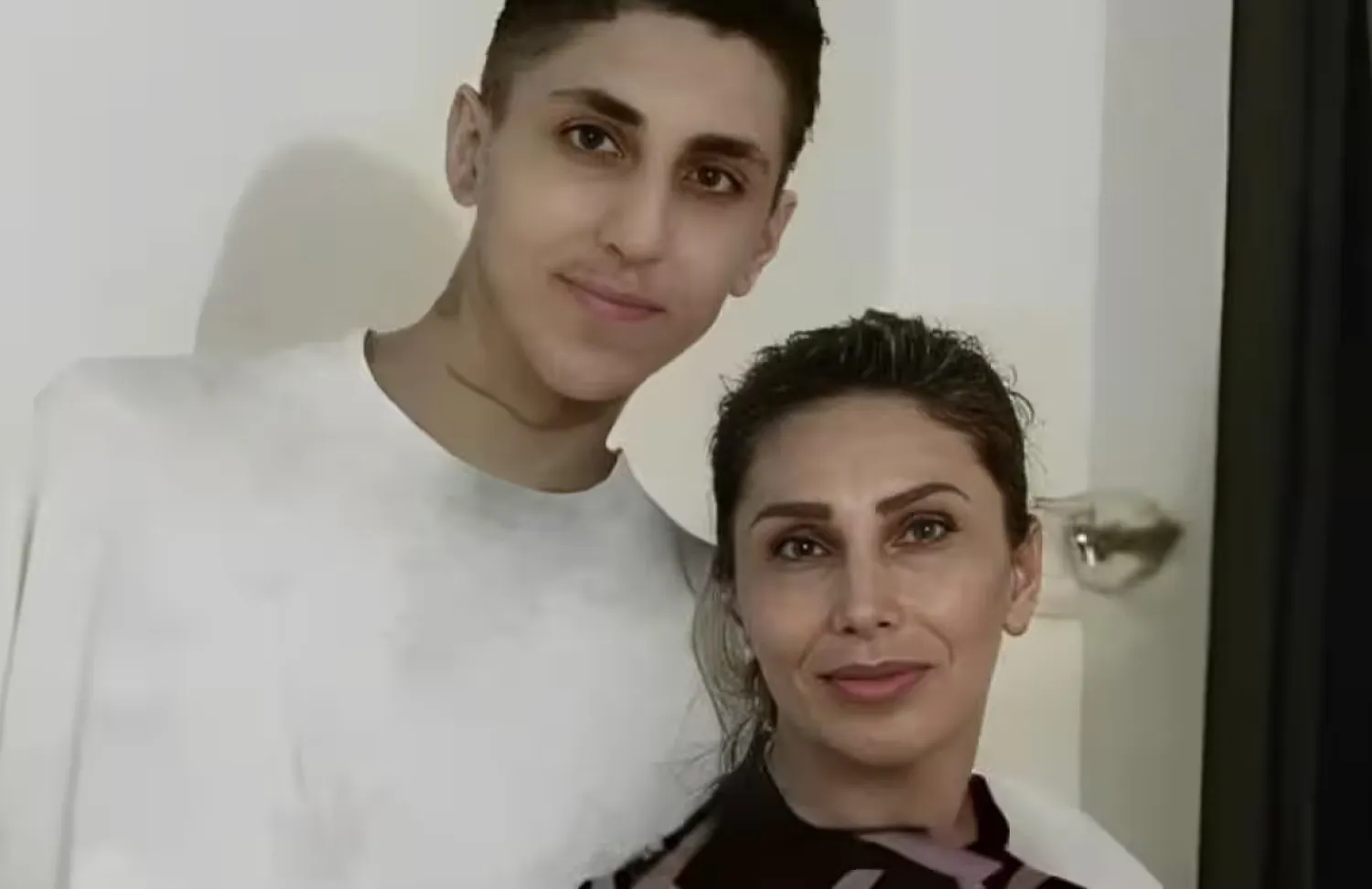 Mahsa Yazdani and her son Mohammad Javad Zahedi (photo from her personal X account)