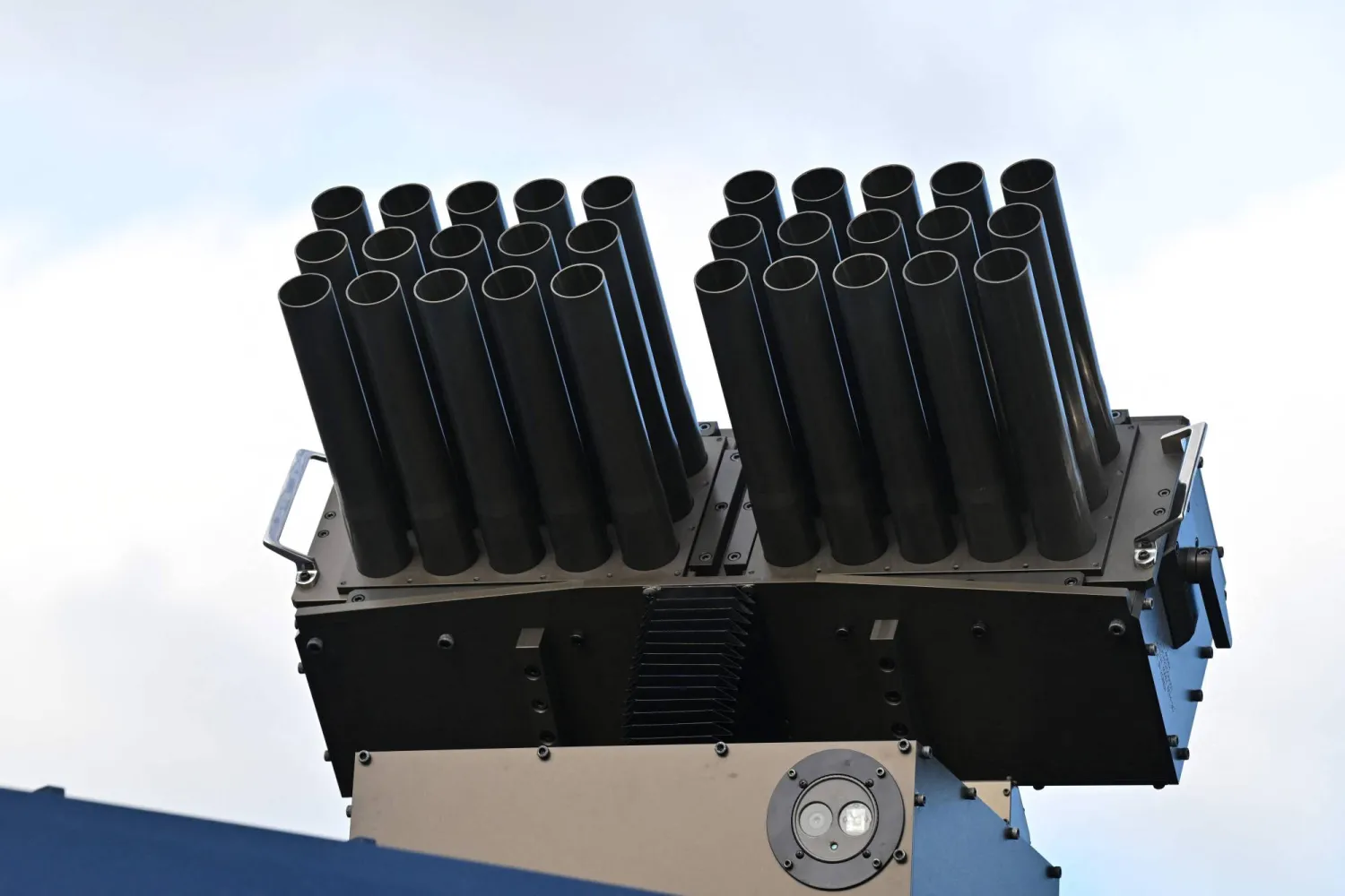 راجمة صواريخ (أرشيفية - أ.ف.ب)