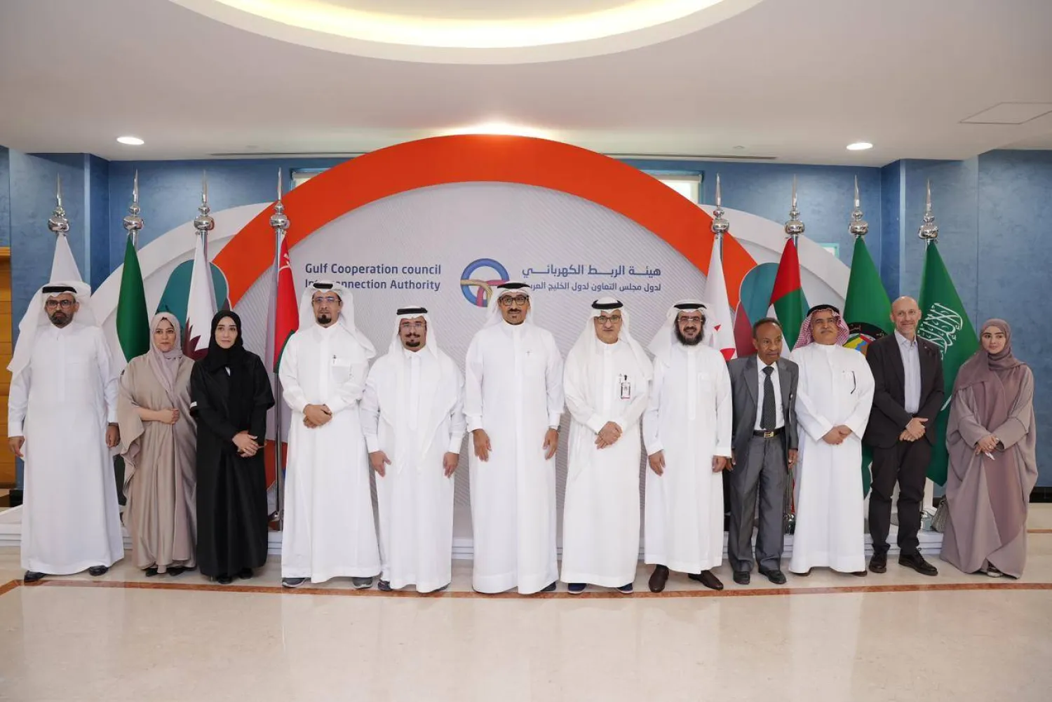 الإبراهيم يتوسط الجهات المشاركة في فعالية أسبوع الجودة (الشرق الأوسط)