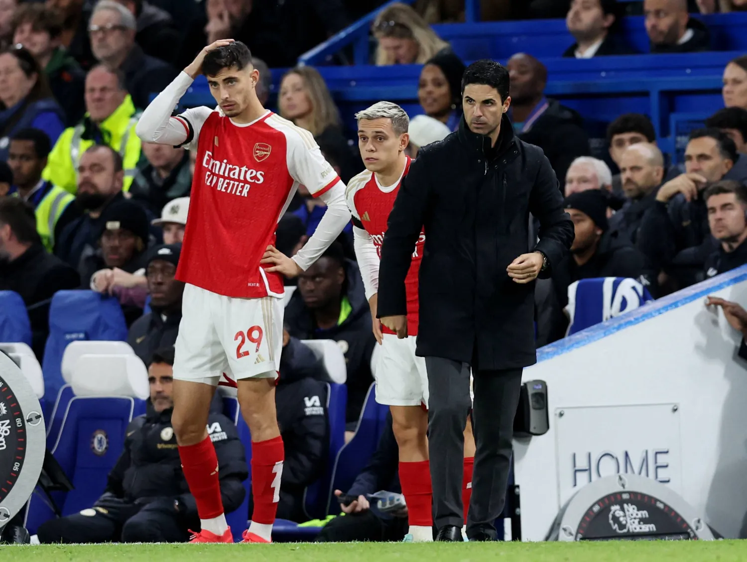 أرتيتا أكثر مدرب استفاد من التغييرات الخمسة مع آرسنال (رويترز)