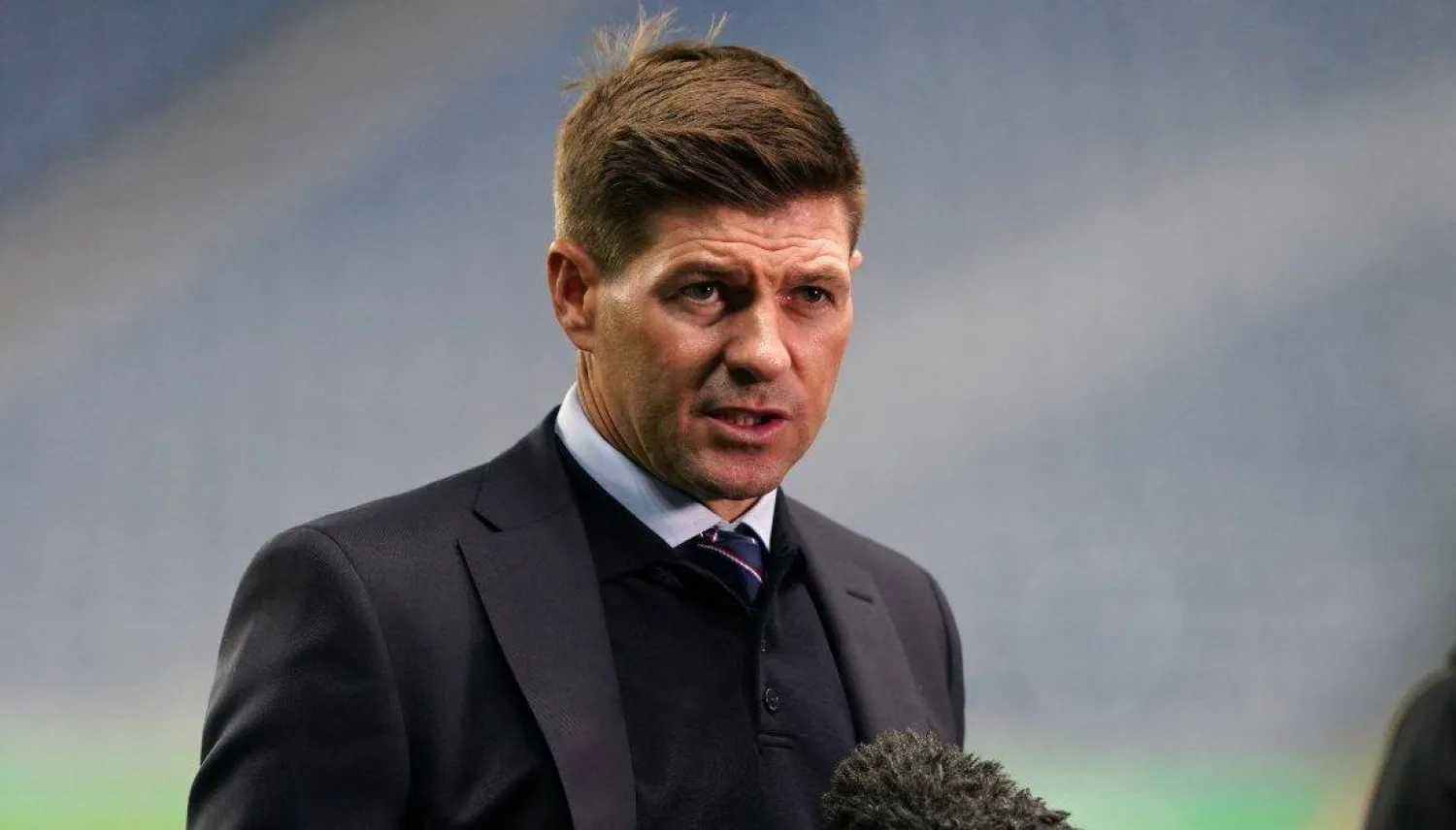 جيرارد ألمح إلى أن فريقه سيدخل بقوة في موسم الانتقالات الشتوية (غيتي)