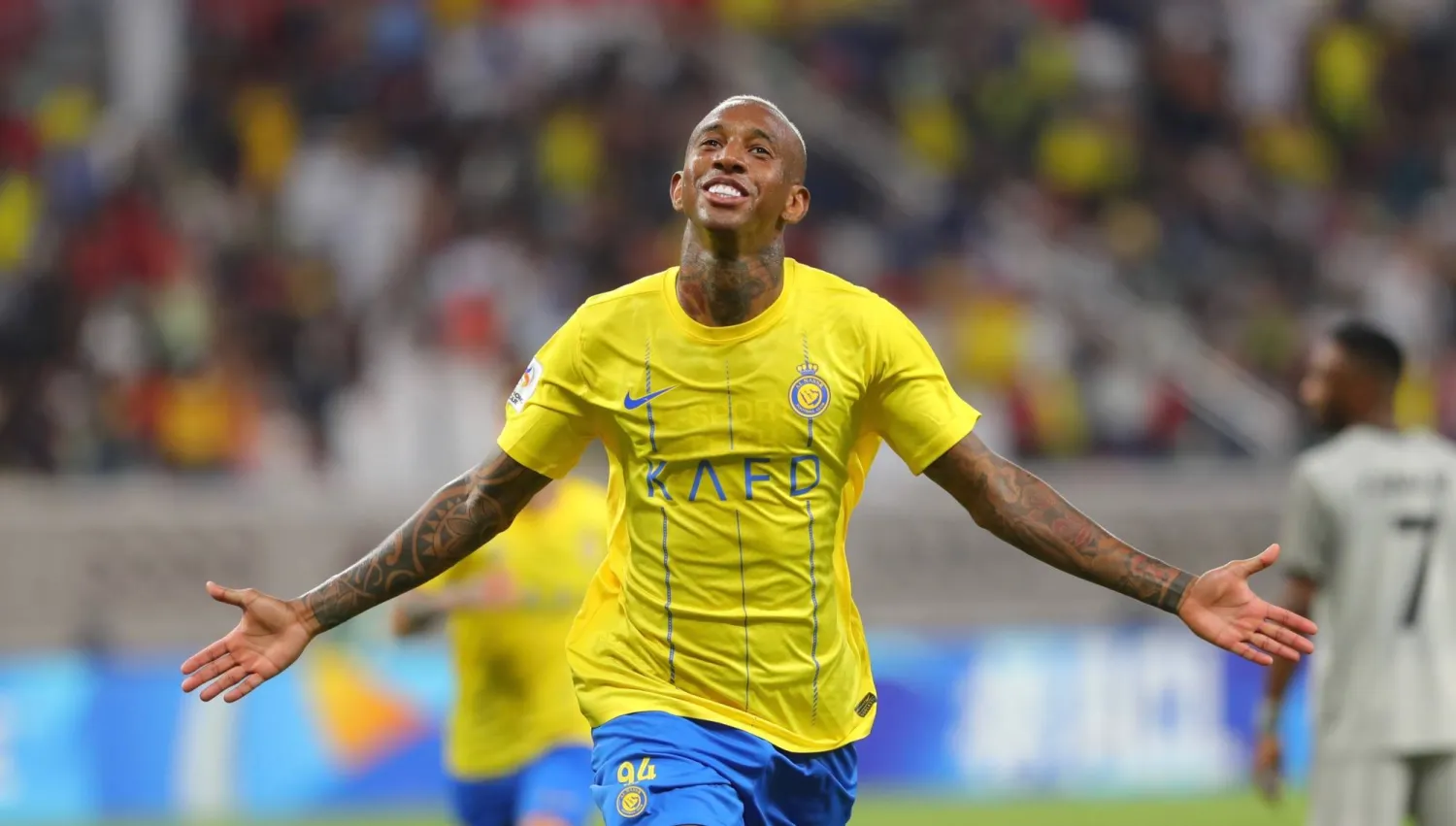 تاليسكا سجل ثلاثة أهداف وكان وراء نجاح النصر (نادي النصر)