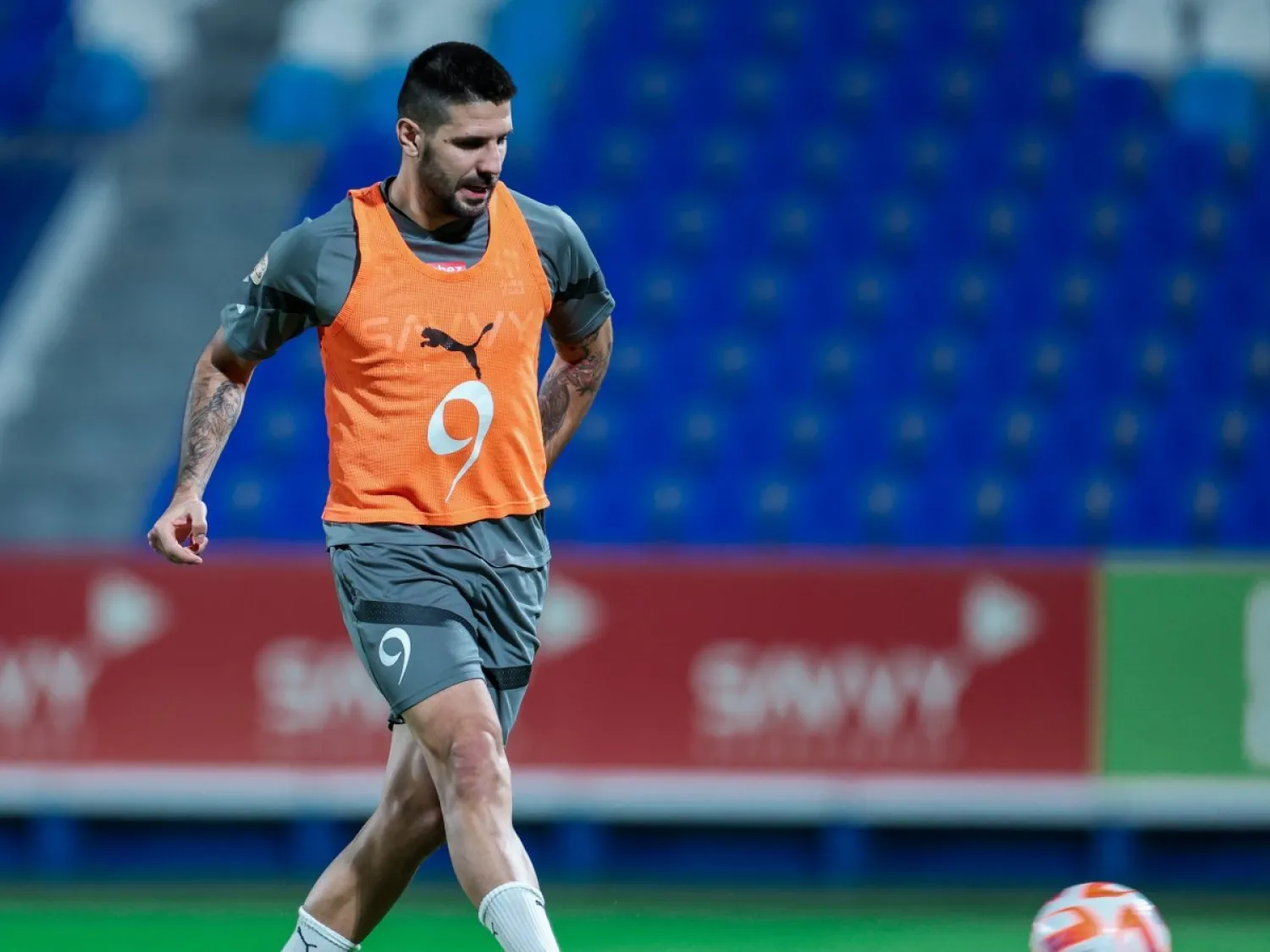 ميتروفيتش أحد أبرز الأورق التي يعول عليها الهلاليون كثيرا (نادي الهلال)