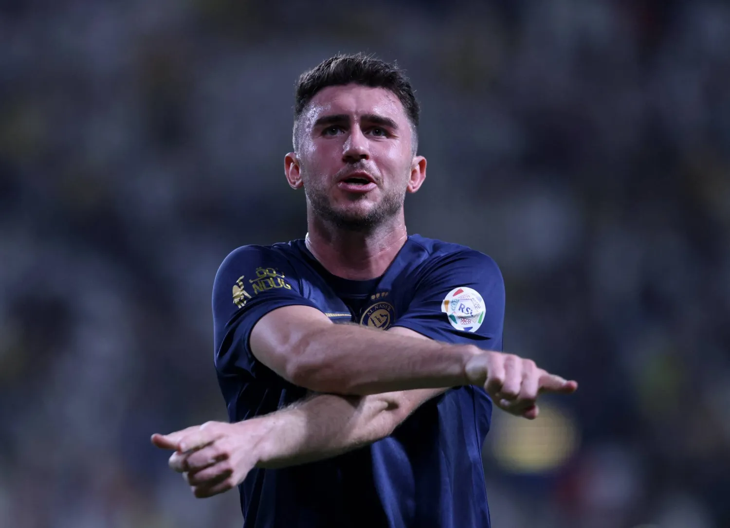 لابورت لاعب النصر تسببت الإصابة في إبعاده عن التشكيلة الإسبانية (رويترز)