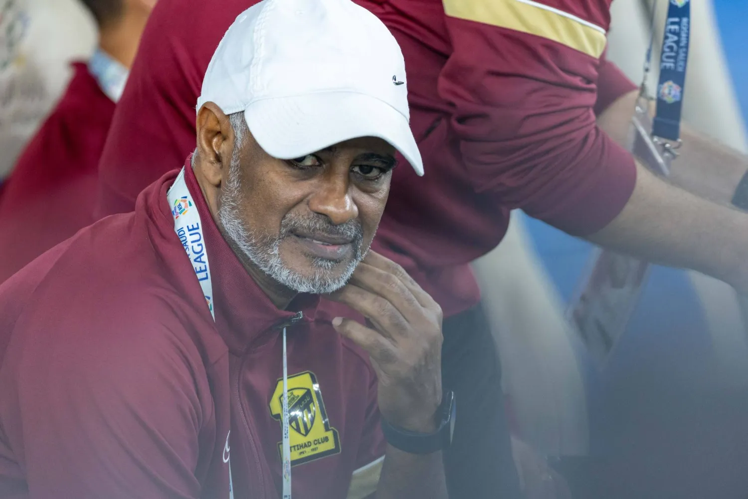 حسن خليفة مدرب فريق الاتحاد (تصوير: محمد المانع) 