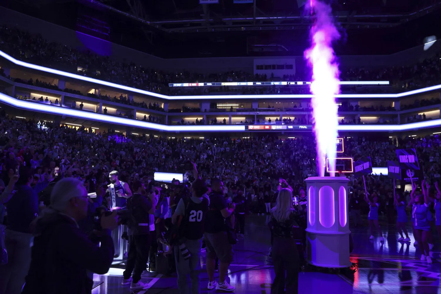 وهج دوري السلة الأميركي بلغ ذروته في المكسيك (أ.ب)