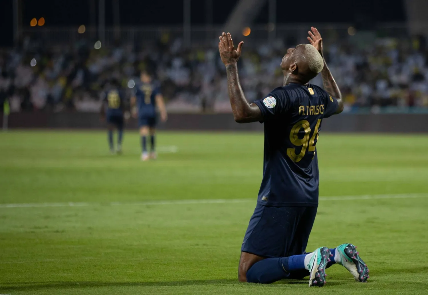 تاليسكا عاد للمشاركة بعد غيابه في مباراة الخليج (تصوير: محمد المانع)