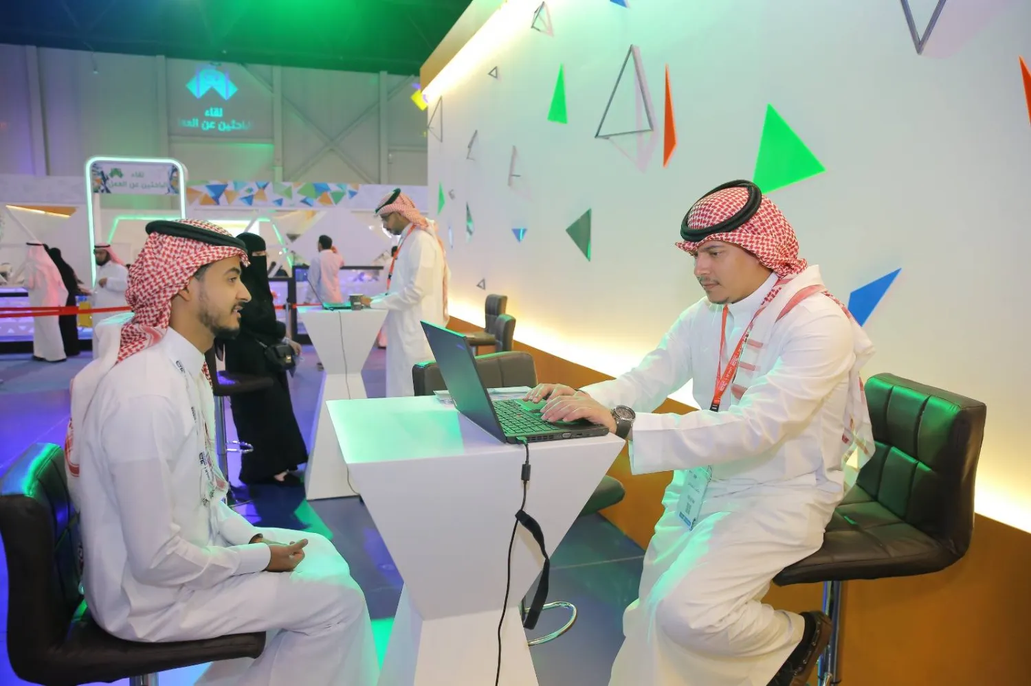 أحد لقاءات التوظيف التابعة لصندوق الموارد البشرية (الشرق الأوسط)