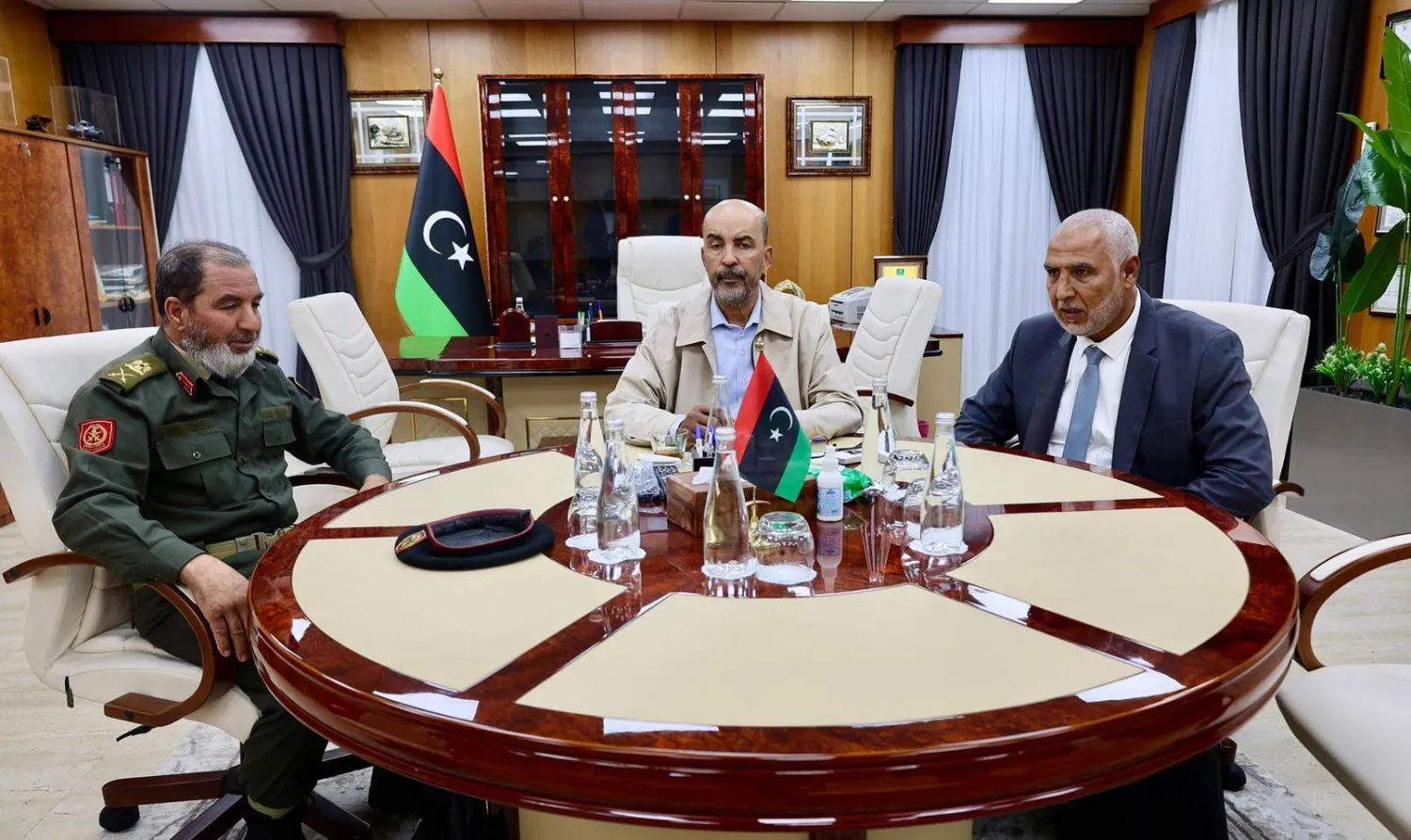 اجتماع الكوني النائب بالمجلس الرئاسي الليبي مع قائد «حرس الحدود» (المجلس الرئاسي)