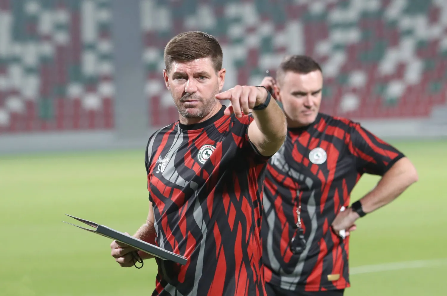 ستيفن جيرارد مدرب الاتفاق (نادي الاتفاق)