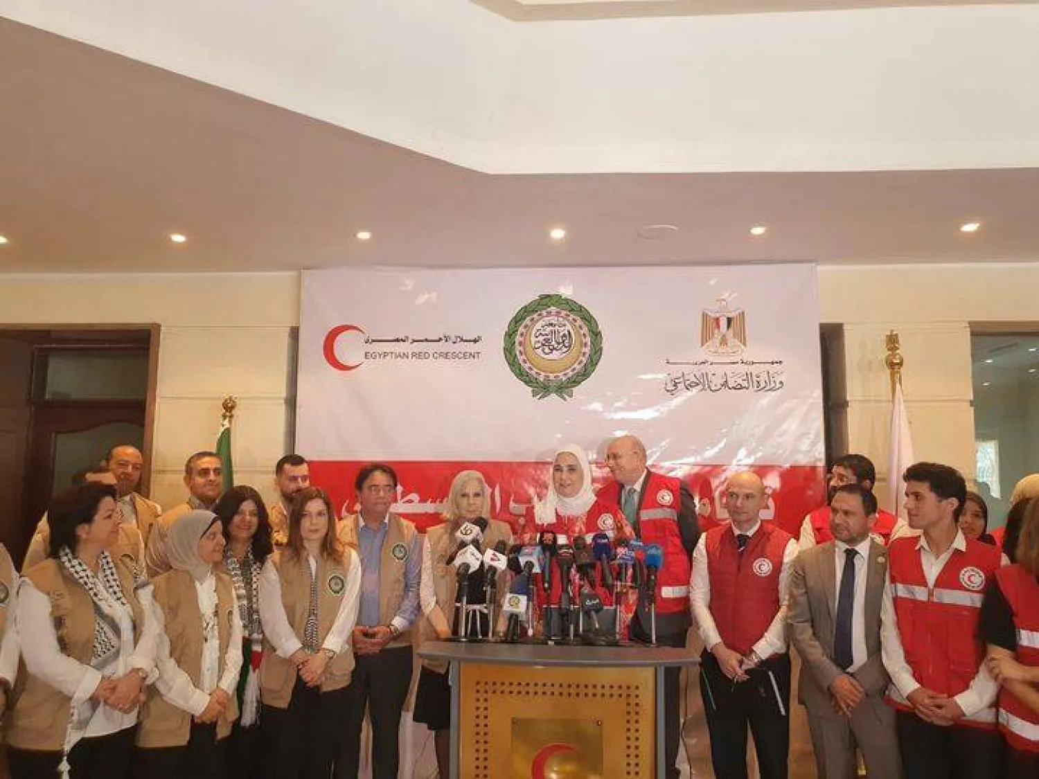 الجامعة الدول العربية تدشن قافلة مساعدات إنسانية إلى غزة بالتعاون مع «الهلال الأحمر المصري» (جامعة الدول العربية)