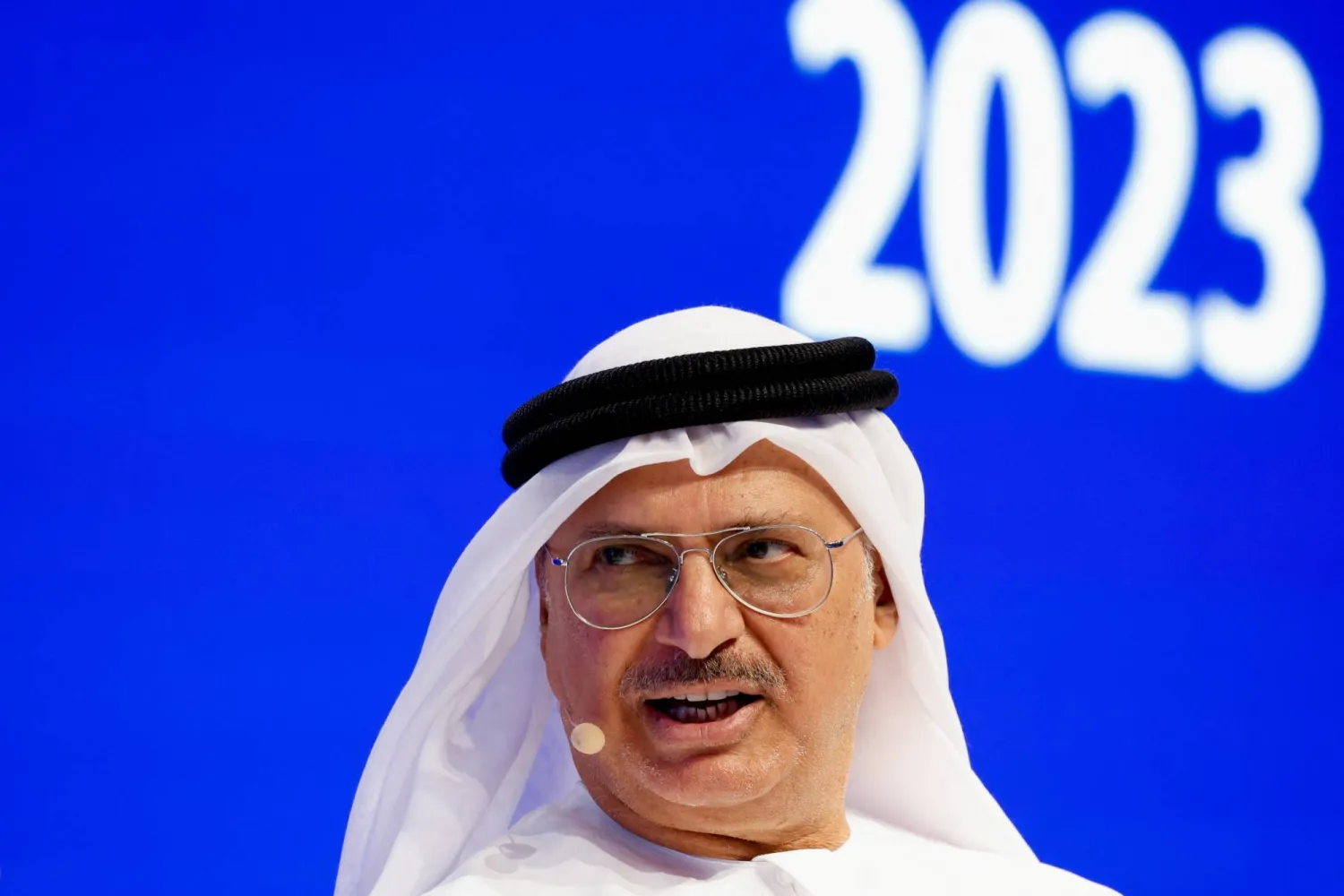 الدكتور أنور قرقاش المستشار الدبلوماسي لرئيس دولة الإمارات (رويترز)