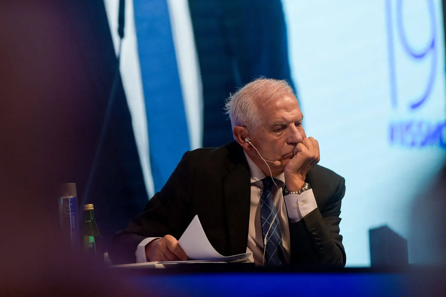 جوزيب بوريل المنسق الأعلى للسياسة الخارجية والأمن في الاتحاد الأوروبي خلال حوار المنامة (أ.ف.ب)