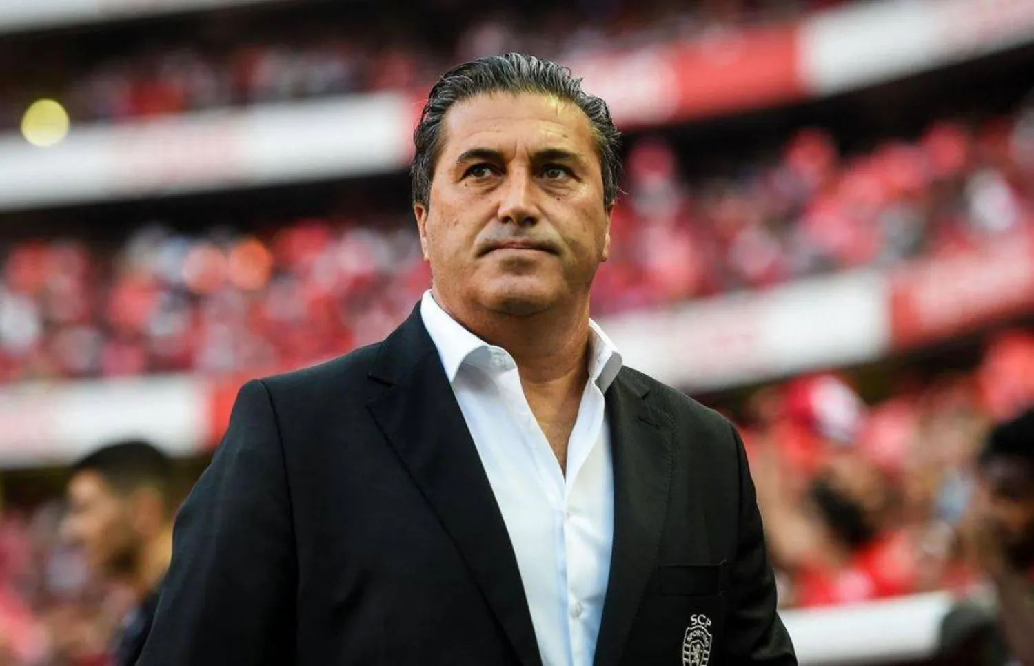 بيسيرو مدرب المنتخب النيجيري (الشرق الأوسط)