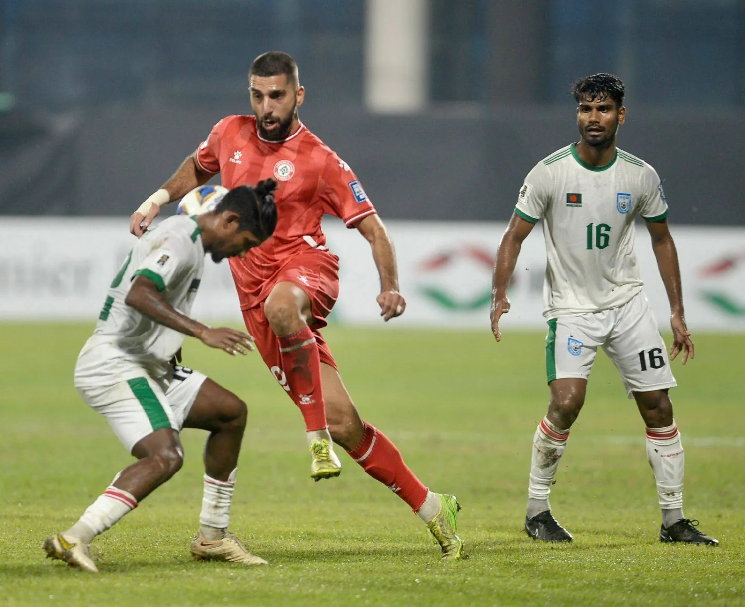 منتخب لبنان تعادل مع ضيفه بنغلاديش في الجولة الثانية للمجموعة التاسعة (منصة إكس)