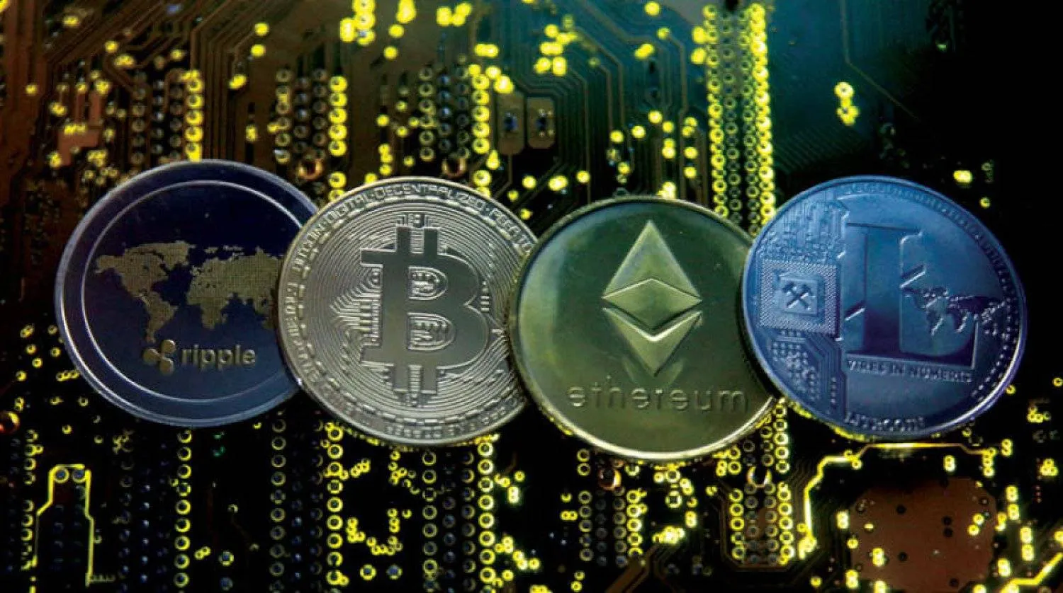 السعودية تقول إن هذه العملات قد تكون إحدى طرق تمويل الإرهاب (رويترز)