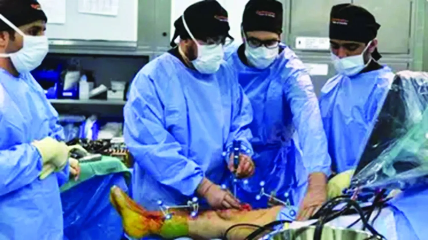 عملية تغيير مفصل الركبة بالسعودية (العربية)