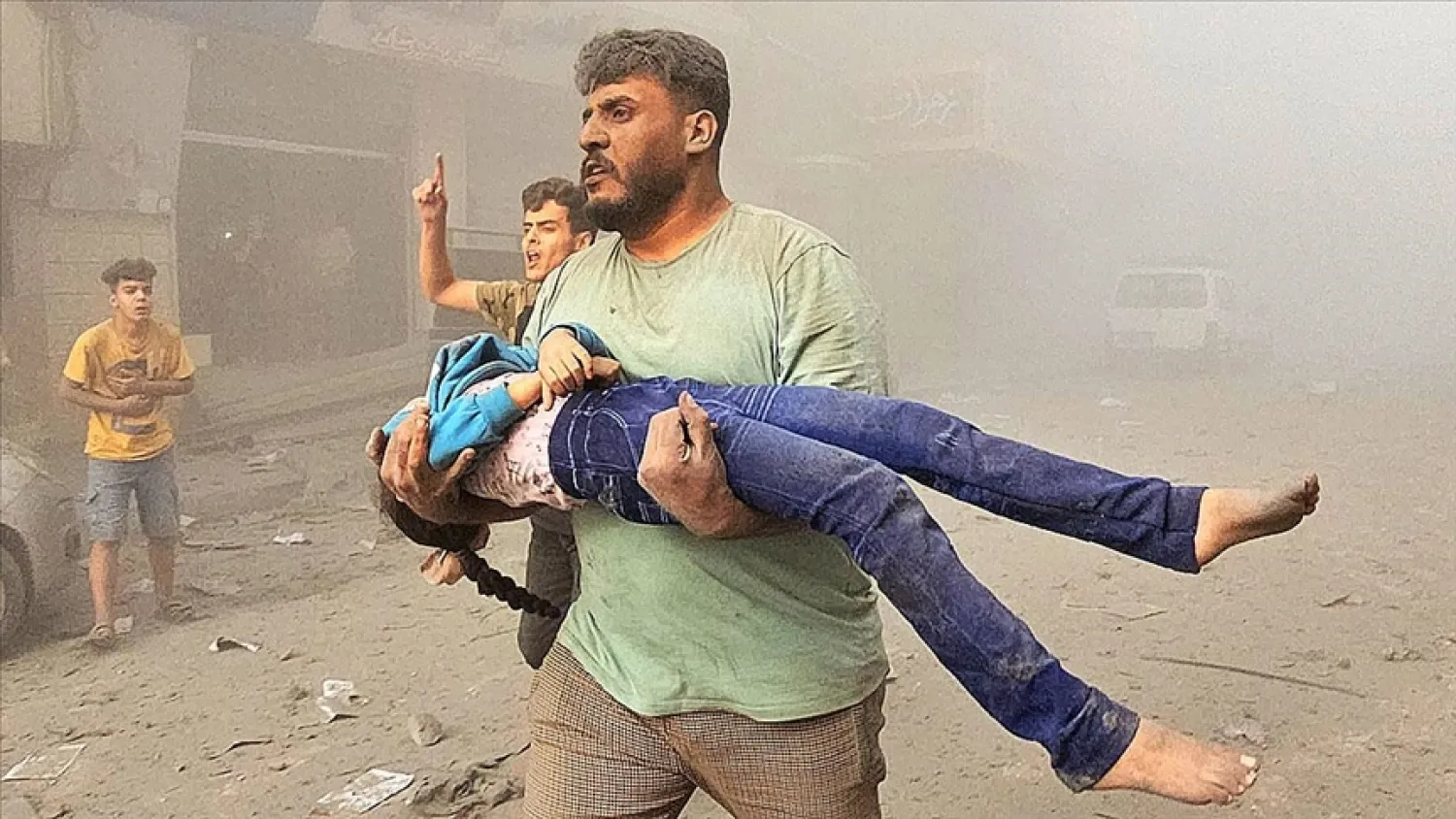 Gazze'de ilk 3 haftada yaşamını yitiren çocukların sayısı, dünyada son 3 yılda öldürülen çocuk ortalamasının üzerine çıktı (AA)