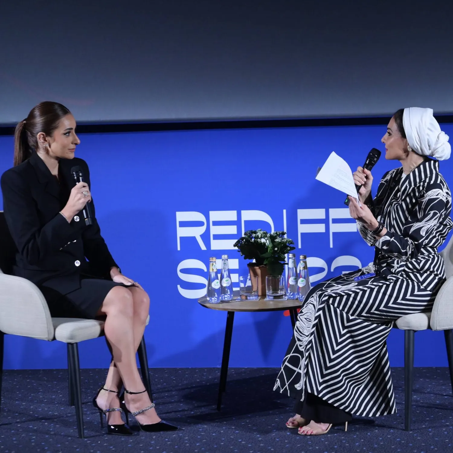 الكاتبة سحر بحراوي تحاور الممثلة أمينة خليل (مهرجان البحر الأحمر السينمائي)