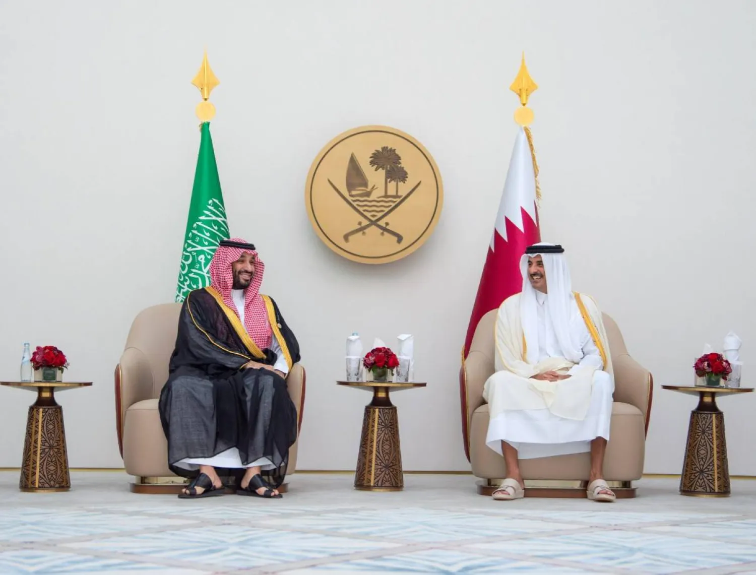 ولي العهد السعودي وأمير قطر في الدوحة (واس)