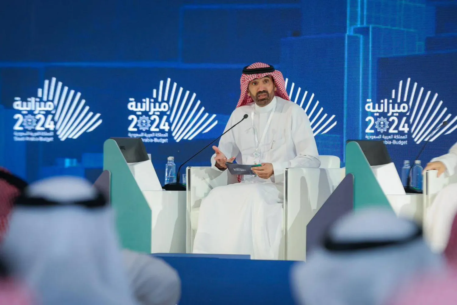 وزير الموارد البشرية والتنمية الاجتماعية يتحدث خلال «ملتقى الميزانية 2024» (الشرق الأوسط)