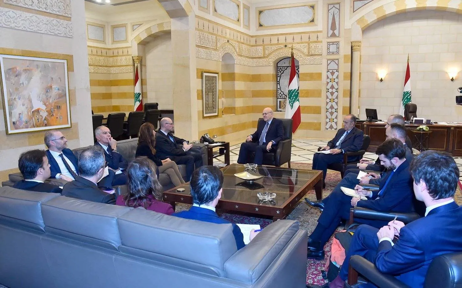 Lebanese Caretaker Prime Minister Najib Mikati holding meeting with the French delegation (Dalati and Nohra)