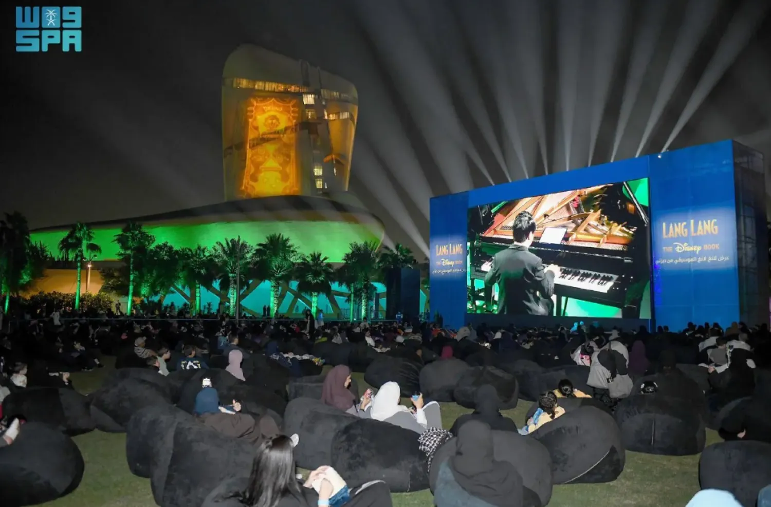 The show was attended by over 2,000 spectators - SPA