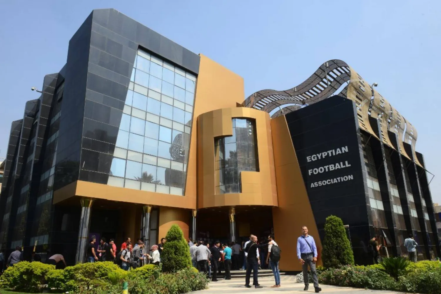 الشيبي قدم بلاغاً للنائب العام المصري متهماً الشحات بالاعتداء عليه (فيسبوك)