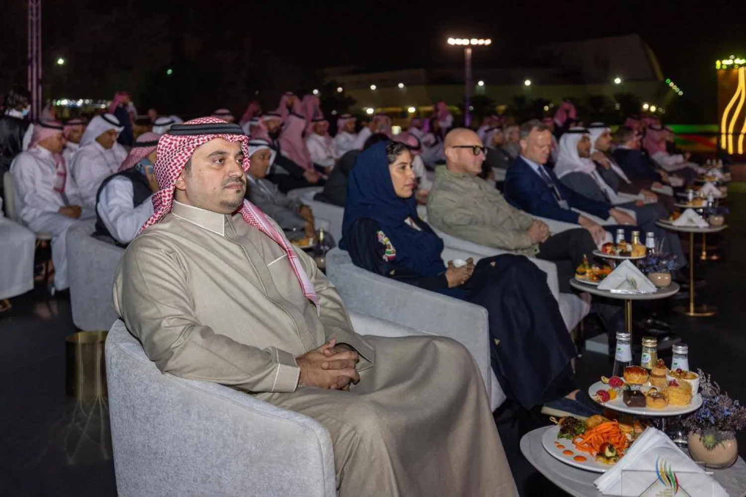 بترينكا التقى الأمير فهد بن جلوي خلال دورة الألعاب السعودية (الاتحاد السعودي للرياضة المدرسية)