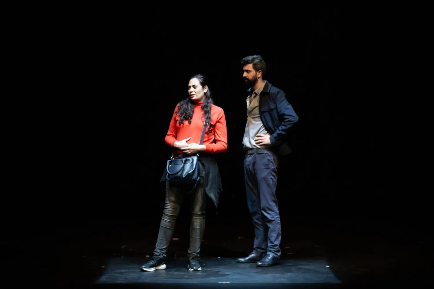 العرض البارع في استنهاض الضحكات من كتابة جورج عبود (صور الكاتب)