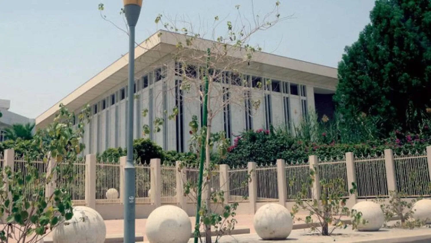The rules aim to regulate the licensing provisions for BNPL companies. (Asharq Al-Awsat) 