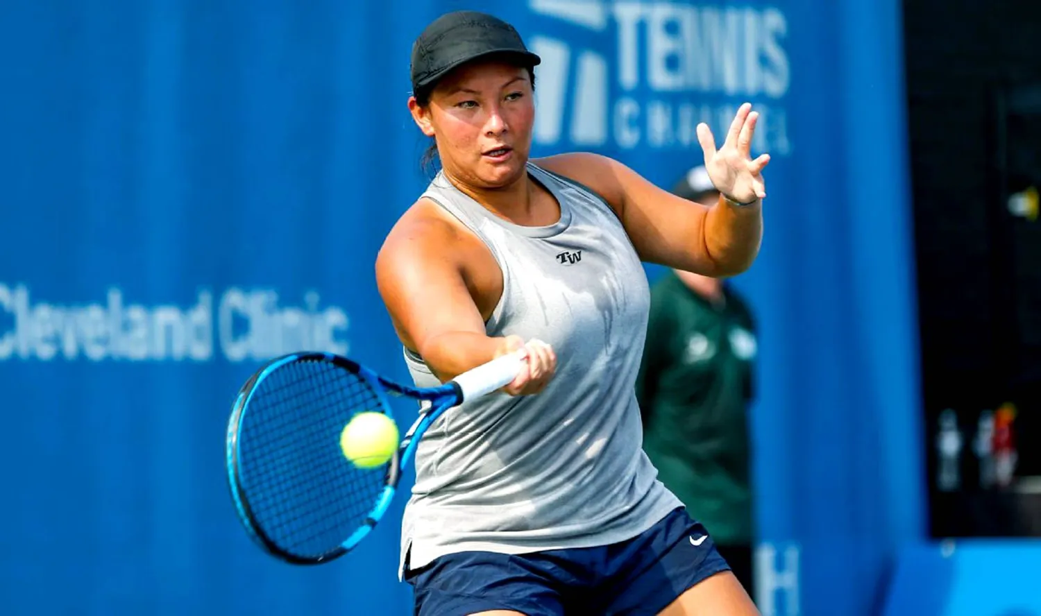 تارا مور لاعبة التنس البريطانية (الشرق الأوسط)